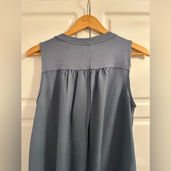 & Layered NWT - Picture 5 of 10